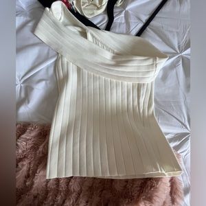 Revolve super down top